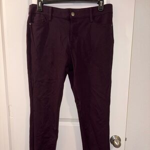 Liz Claiborne Women's Dark Burgundy Straight Leg jeggings
